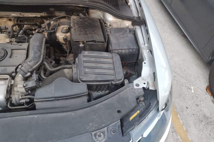 Used Skoda Superb 2013 1.4 TSI DSG Prestige Edition Engine Bay Left