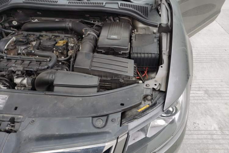 Used Skoda Superb 2013 1.8TSI Automatic MingShi Edition Engine Bay Left