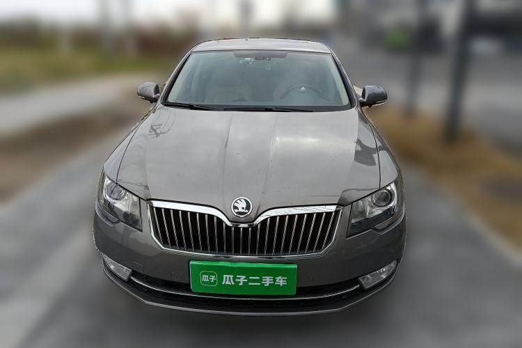 Used Skoda Superb 2013 1.8TSI Automatic Yashi Edition Front
