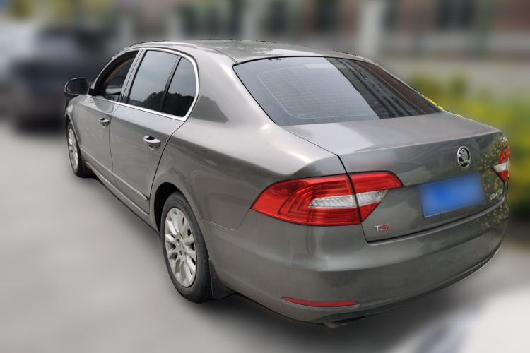 Used Skoda Superb 2013 1.8TSI Automatic MingShi Edition Rear Left 45 Deg