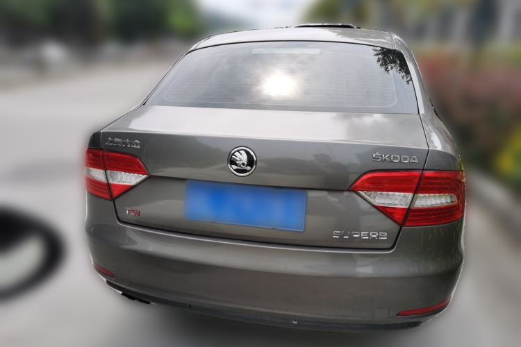 Used Skoda Superb 2013 1.8TSI Automatic MingShi Edition Rear