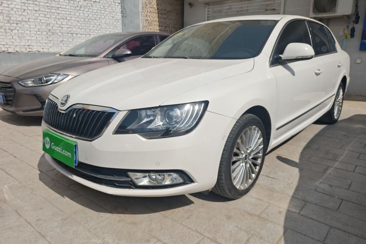 Used Skoda Superb 2013 1.8TSI Automatic Yashi Edition Guazi used car, China used car export, Used car for sale, Used cars, Cheapest cars for sale
