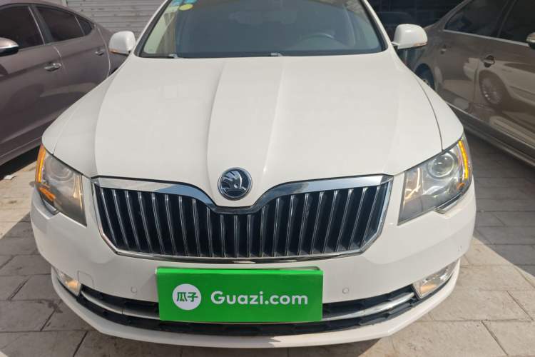 Used Skoda Superb 2013 1.8TSI Automatic Yashi Edition Front