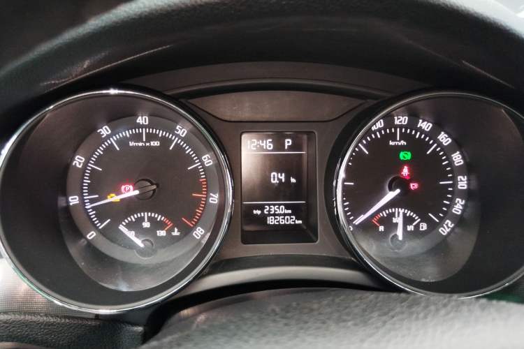 Used Skoda Superb 2013 1.4TSI DSG Sport Edition Instrument Cluster