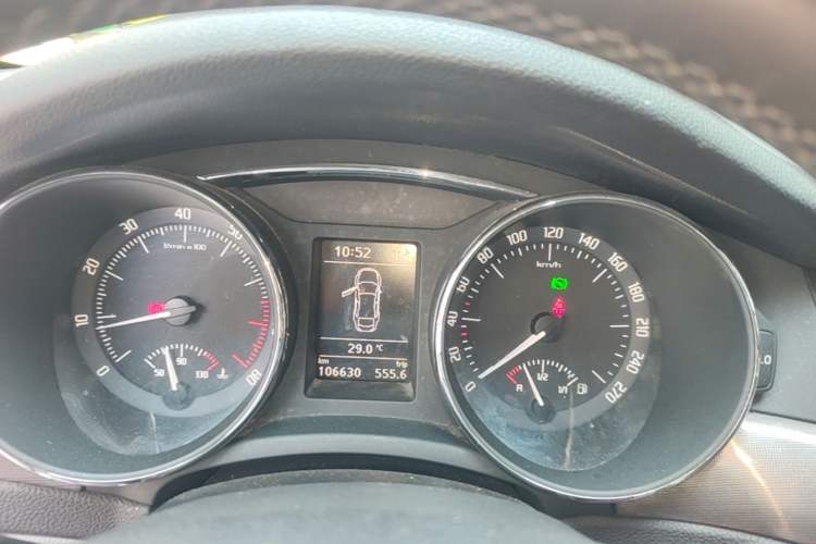 Used Skoda Superb 2013 1.8TSI Automatic Yashi Edition Instrument Cluster