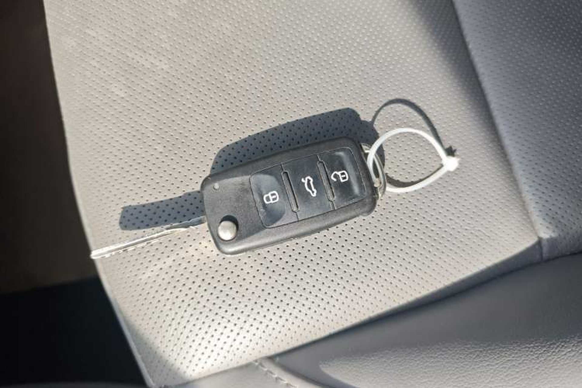 Used Skoda Superb 2013 1.8TSI Automatic Yashi Edition Interior 1