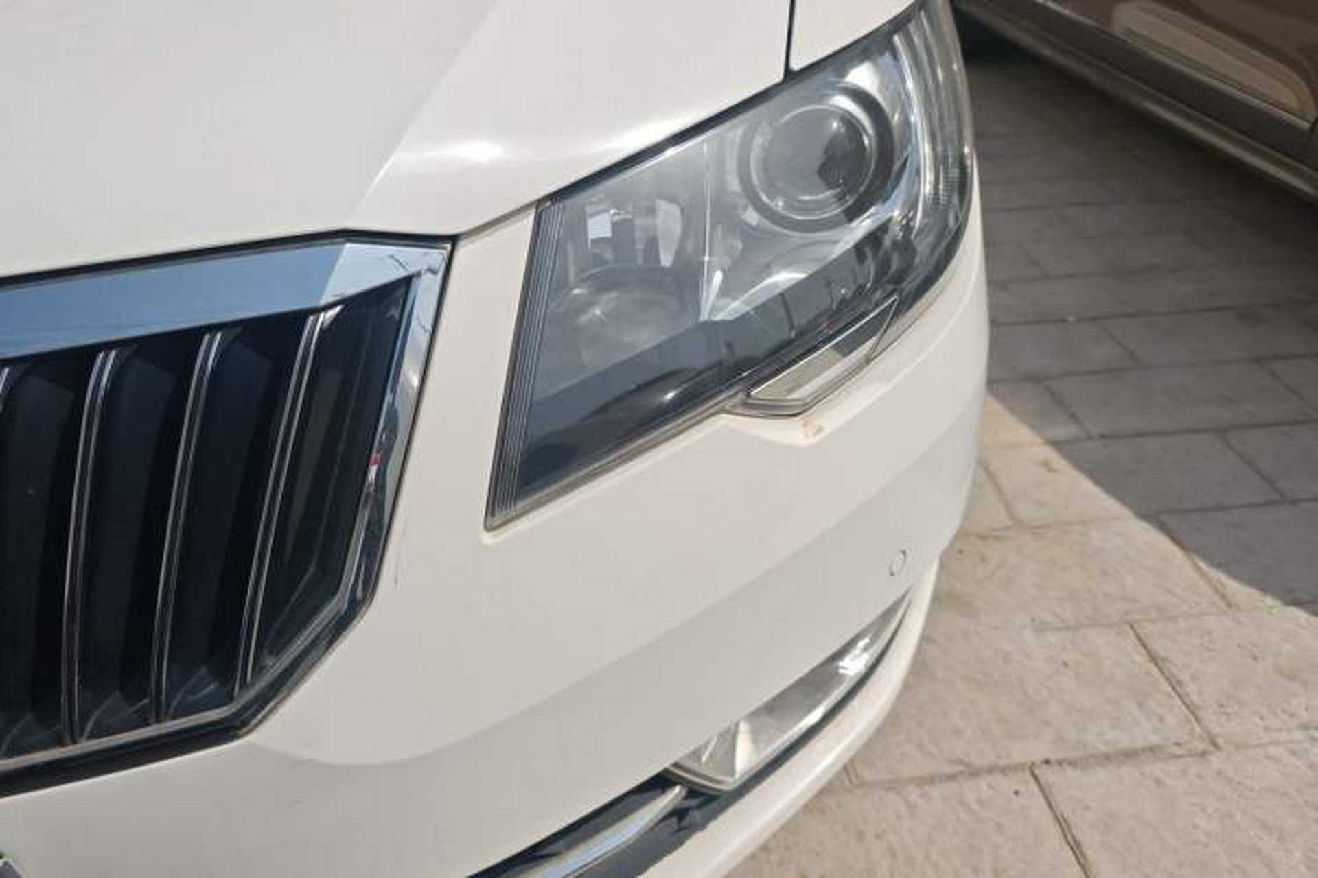 Used Skoda Superb 2013 1.8TSI Automatic Yashi Edition Left Front Headlight