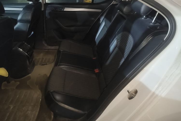 Used Skoda Superb 2013 1.4TSI DSG Sport Edition Left Rear Seat