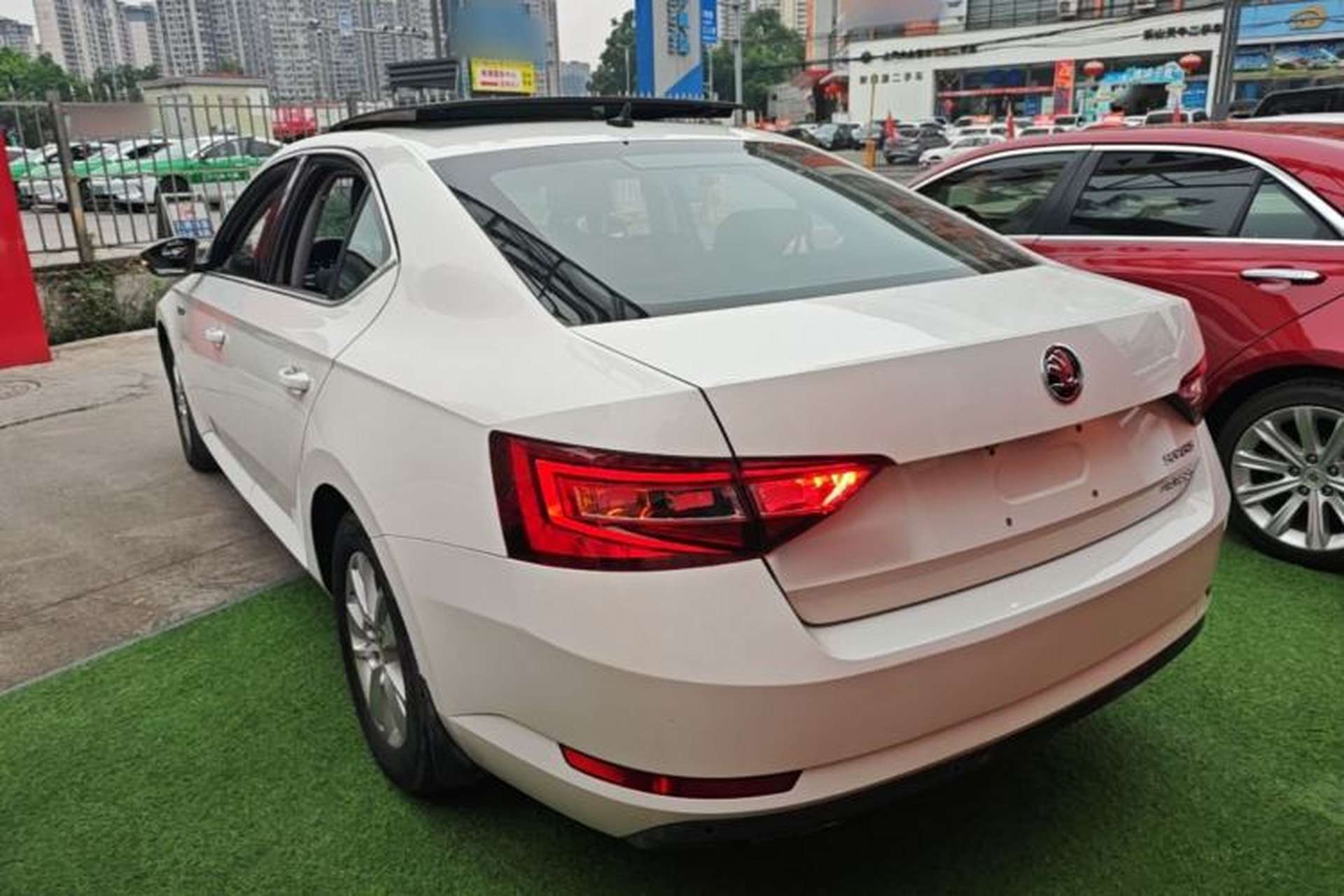 Used Skoda Superb 2013 1.8TSI Automatic MingShi Edition Rear Left 45 Deg
