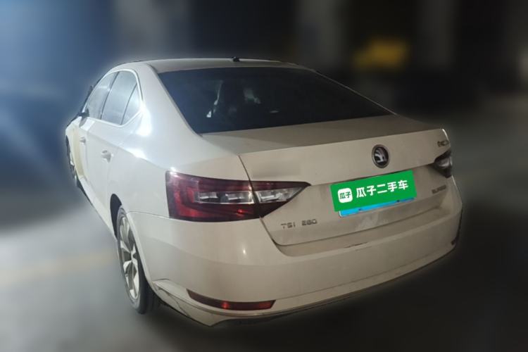 Used Skoda Superb 2013 1.4TSI DSG Sport Edition Rear Left 45 Deg