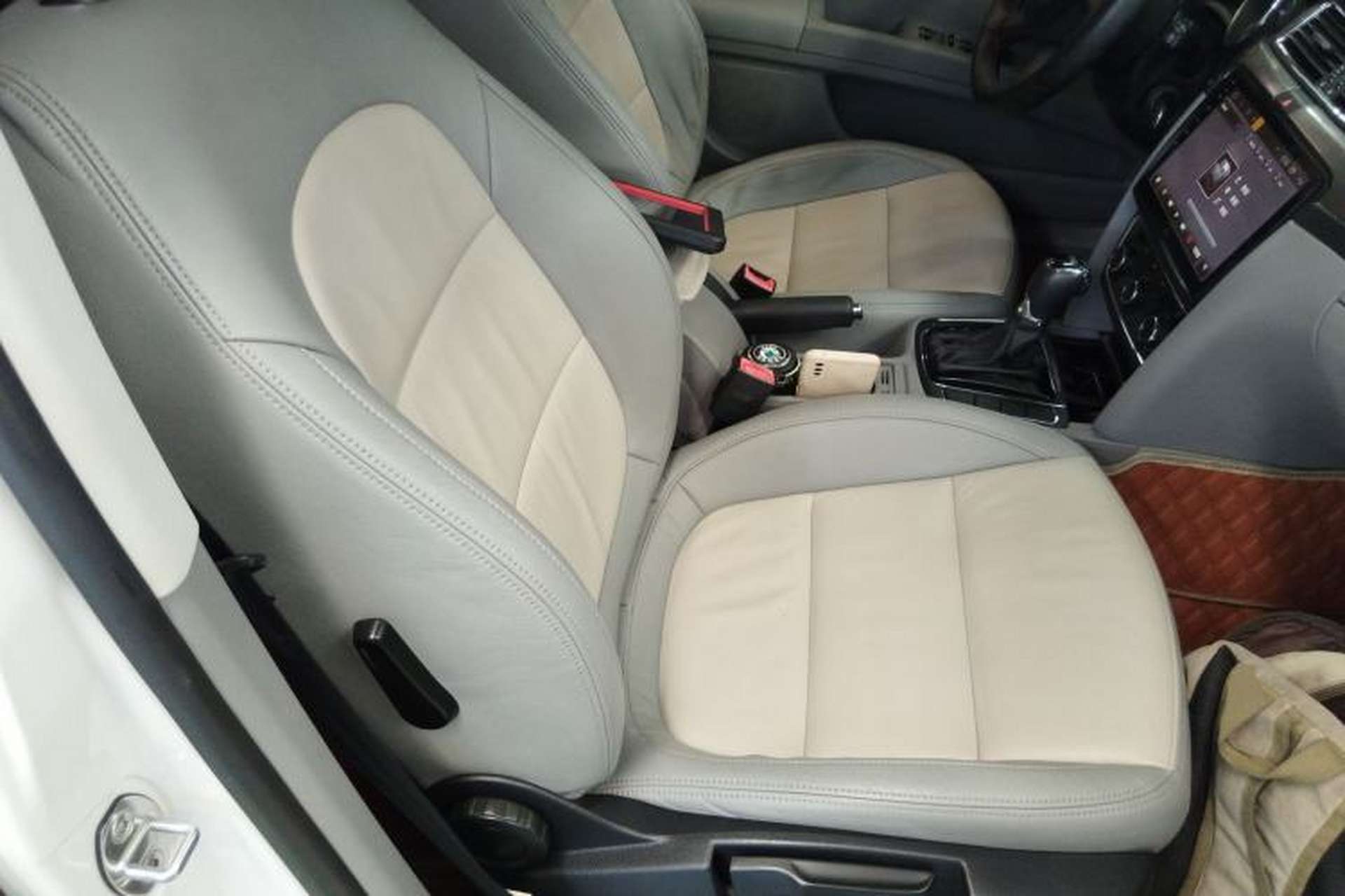 Used Skoda Superb 2013 1.4TSI DSG Sport Edition Right Front Seat