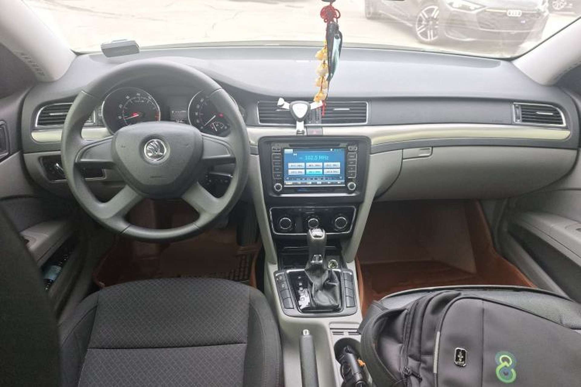 Used Skoda Superb 2013 1.4TSI DSG Sport Edition Center Console