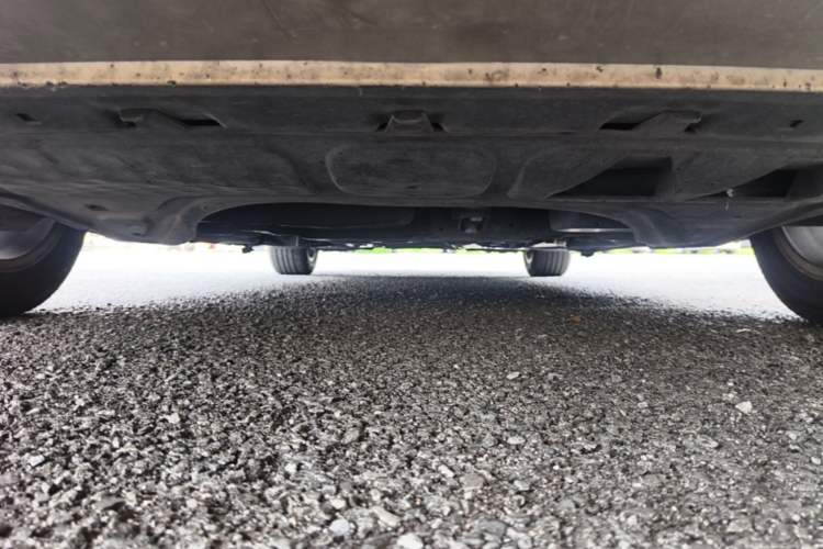 Used Skoda Superb 2013 1.8TSI Automatic Yashi Edition Chassis Front