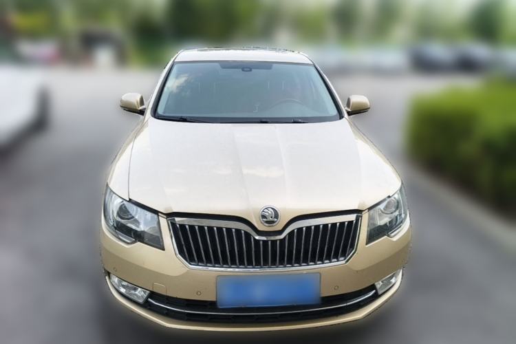 Used Skoda Superb 2013 1.8TSI Automatic Yashi Edition Front
