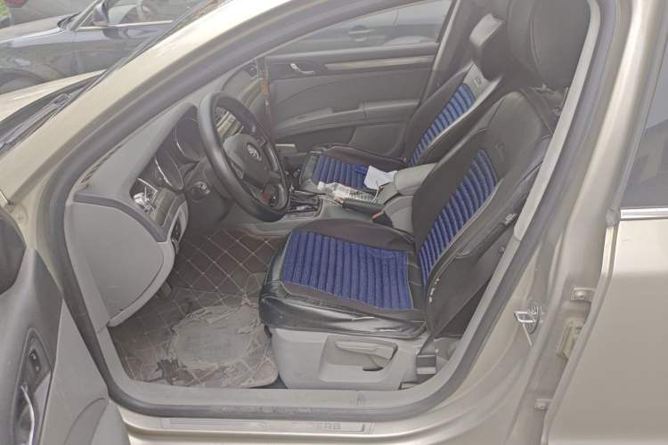 Used Skoda Superb 2013 1.8TSI Automatic MingShi Edition Left Front Seat