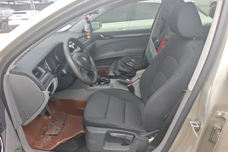 Used Skoda Superb 2013 1.4TSI DSG Sport Edition Left Front Seat