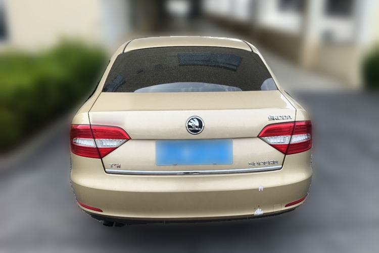 Used Skoda Superb 2013 1.8TSI Automatic Yashi Edition Rear