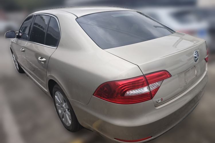 Used Skoda Superb 2013 1.4TSI DSG Sport Edition Rear Left 45 Deg