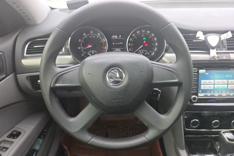 Used Skoda Superb 2013 1.4TSI DSG Sport Edition Steering Wheel