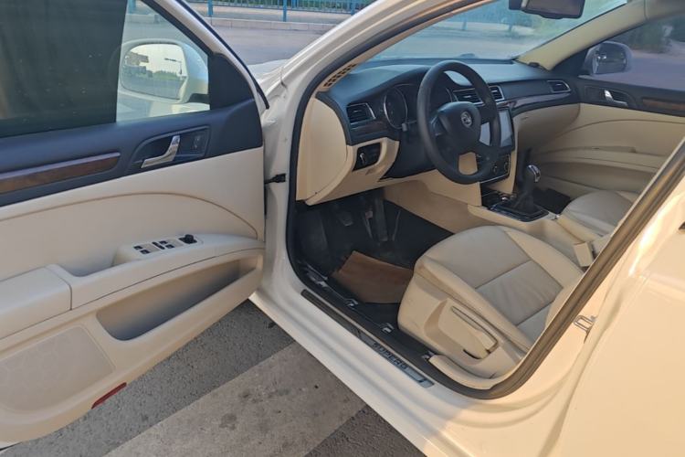 Used Skoda Superb 2015 1.8TSI Manual Shen Shi Edition Driver Seat