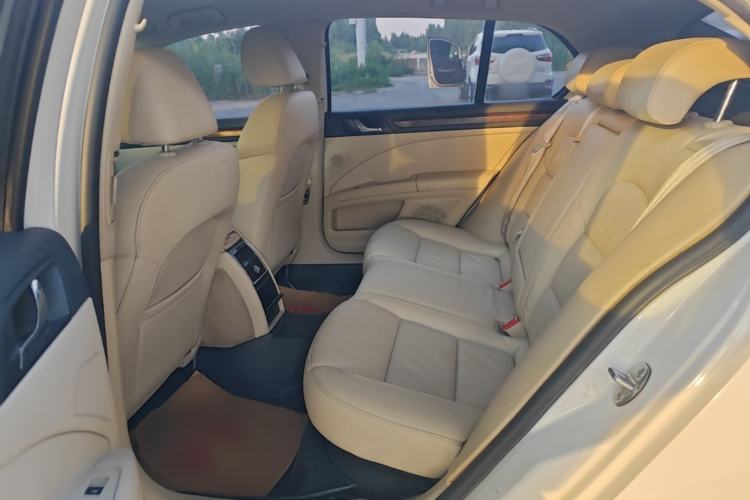 Used Skoda Superb 2015 1.8TSI Manual Shen Shi Edition Left Rear Seat