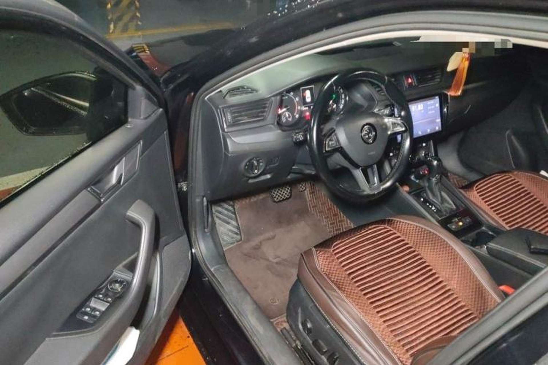 Used Skoda Superb 2016 TSI330 DSG Innovation Edition Driver Seat