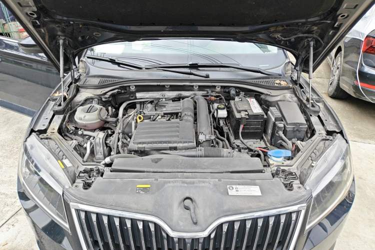 Used Skoda Superb 2016 TSI280 DSG Advanced Edition Engine Bay