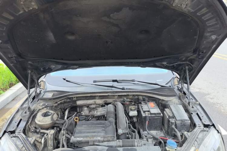 Used Skoda Superb 2016 TSI280 DSG Advanced Edition Engine Bay
