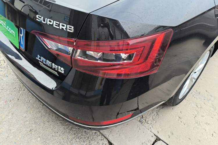 Used Skoda Superb 2016 TSI280 DSG Innovation Edition Exterior 3
