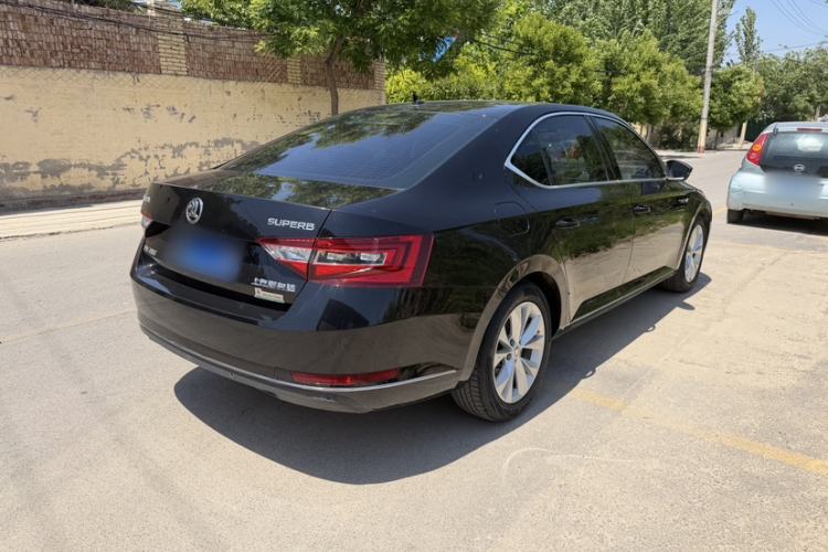 Used Skoda Superb 2016 TSI280 DSG Innovation Edition Exterior 5