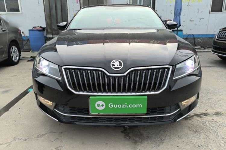 Used Skoda Superb 2016 TSI280 DSG Innovation Edition Front