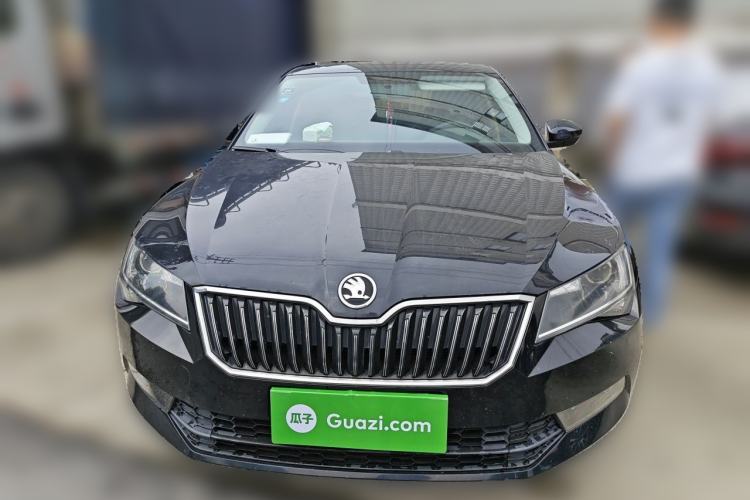 Used Skoda Superb 2016 TSI280 DSG Advanced Edition Front