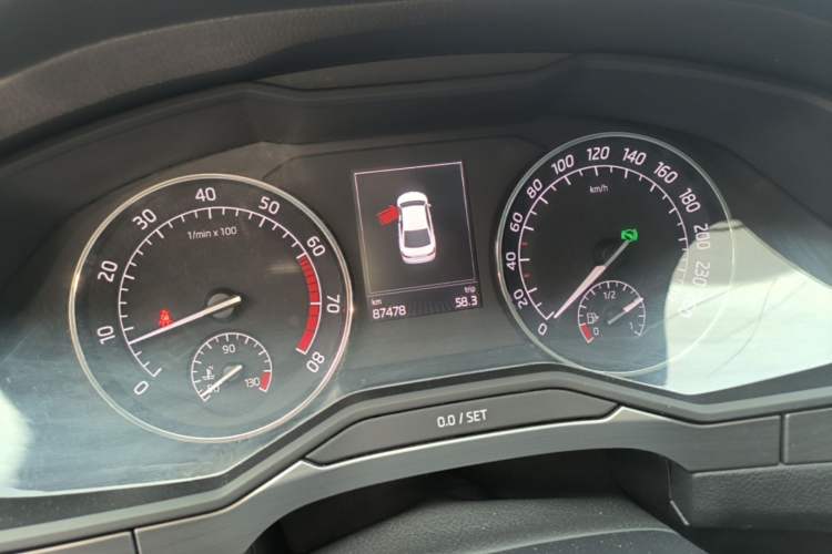 Used Skoda Superb 2016 TSI280 DSG Innovation Edition Instrument Cluster