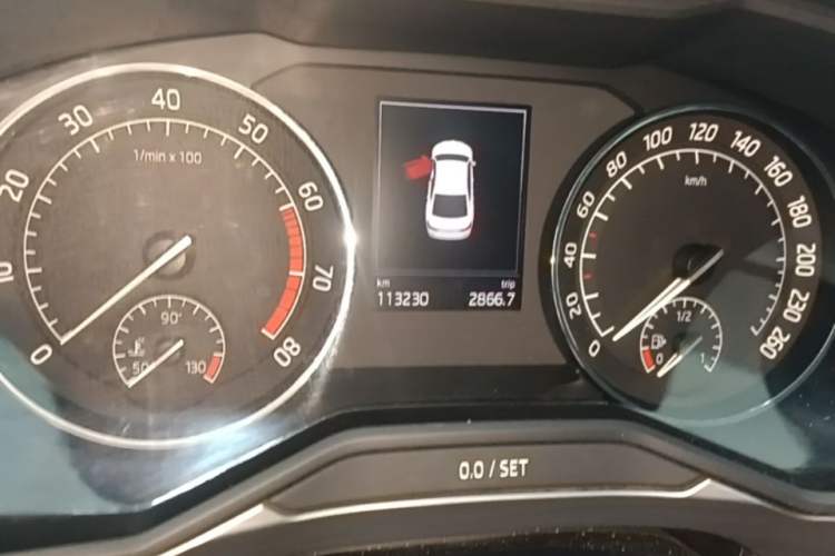Used Skoda Superb 2016 TSI280 DSG Innovation Edition Instrument Cluster