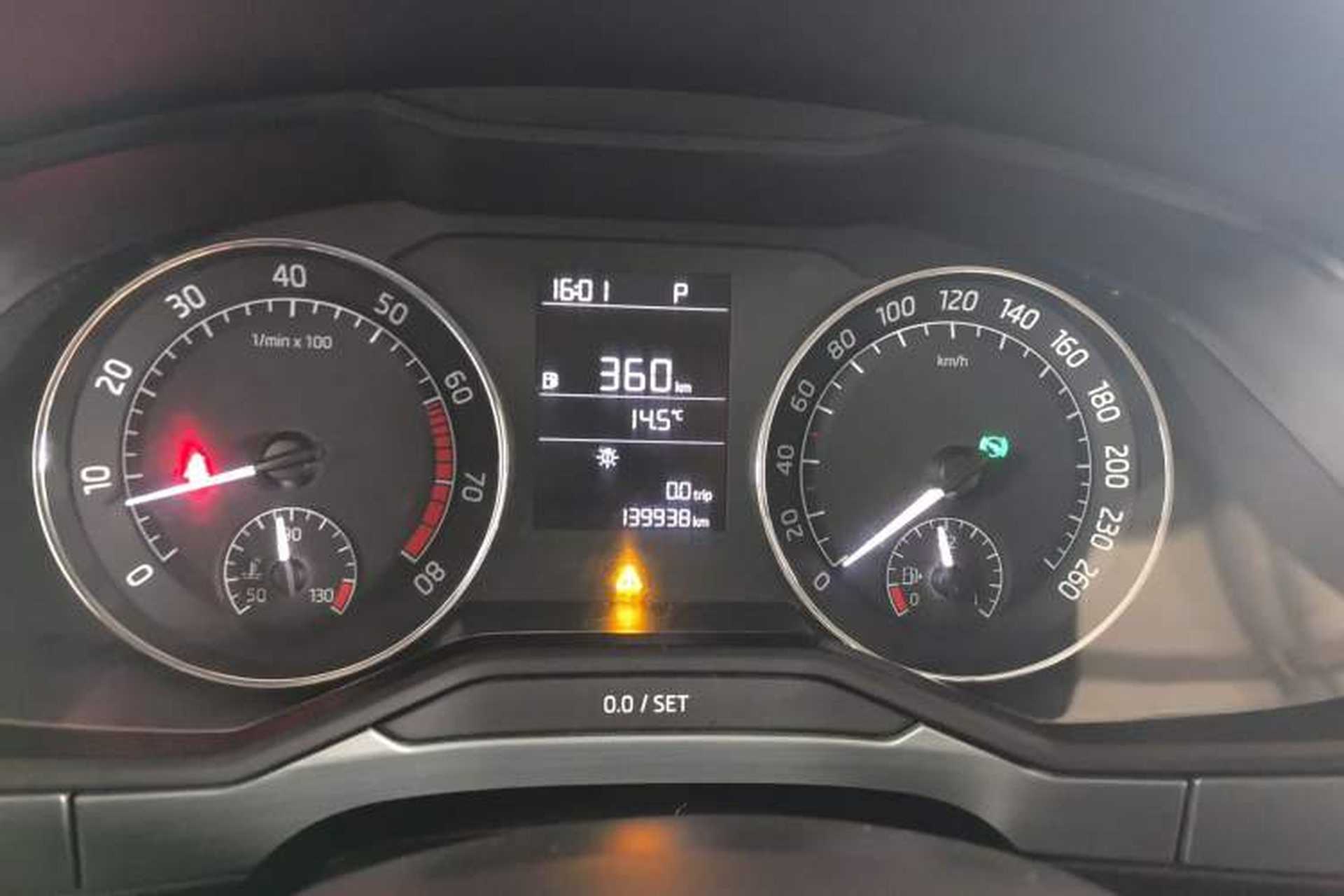 Used Skoda Superb 2016 TSI330 DSG Innovation Edition Instrument Cluster