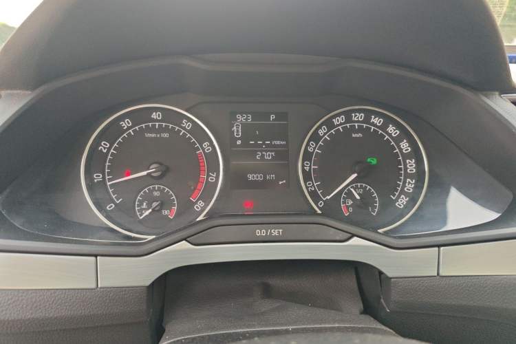Used Skoda Superb 2016 TSI280 DSG Advanced Edition Instrument Cluster