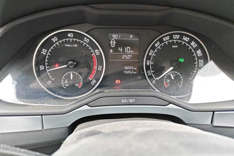 Used Skoda Superb 2016 TSI280 DSG Advanced Edition Instrument Cluster