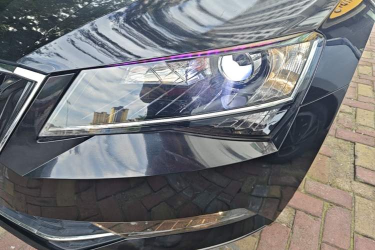 Used Skoda Superb 2016 TSI280 DSG Innovation Edition Left Front Headlight