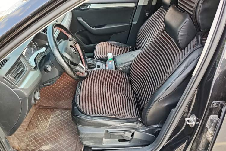 Used Skoda Superb 2016 TSI280 DSG Advanced Edition Left Front Seat