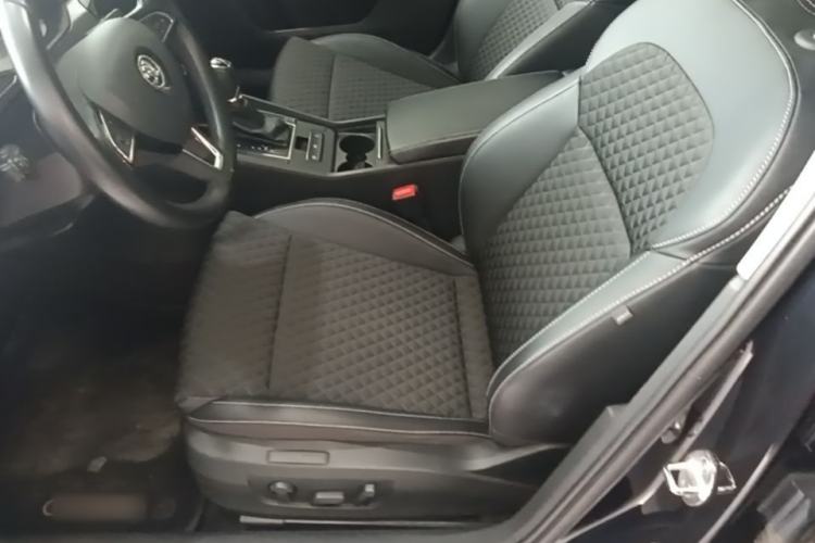 Used Skoda Superb 2016 TSI280 DSG Innovation Edition Left Front Seat