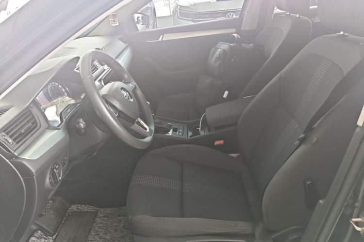 Used Skoda Superb 2016 TSI280 DSG Advanced Edition Left Front Seat