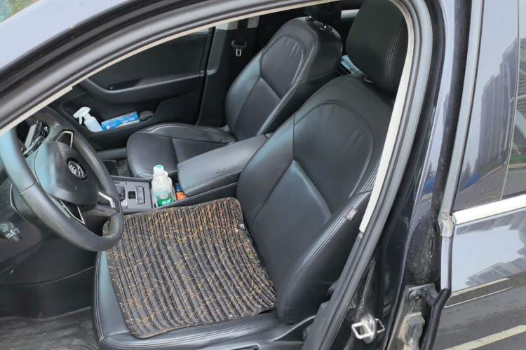 Used Skoda Superb 2016 TSI280 DSG Advanced Edition Left Front Seat