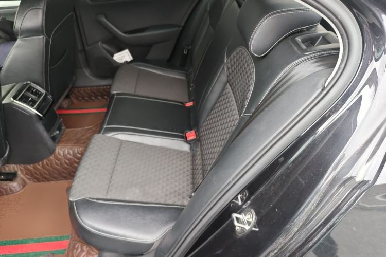 Used Skoda Superb 2016 TSI330 DSG Innovation Edition Left Rear Seat
