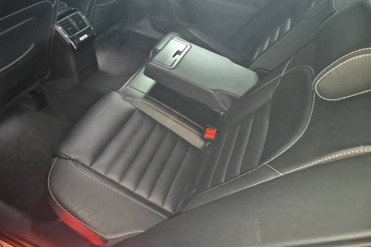Used Skoda Superb 2016 TSI330 DSG Smart Drive Edition Left Rear Seat