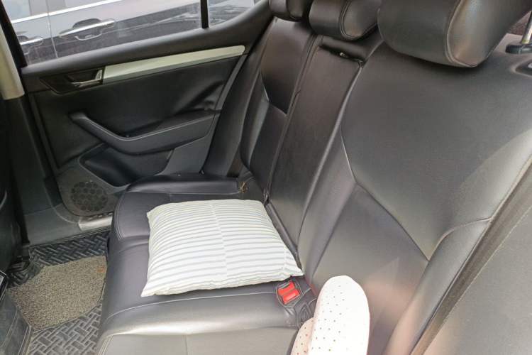 Used Skoda Superb 2016 TSI280 DSG Advanced Edition Left Rear Seat