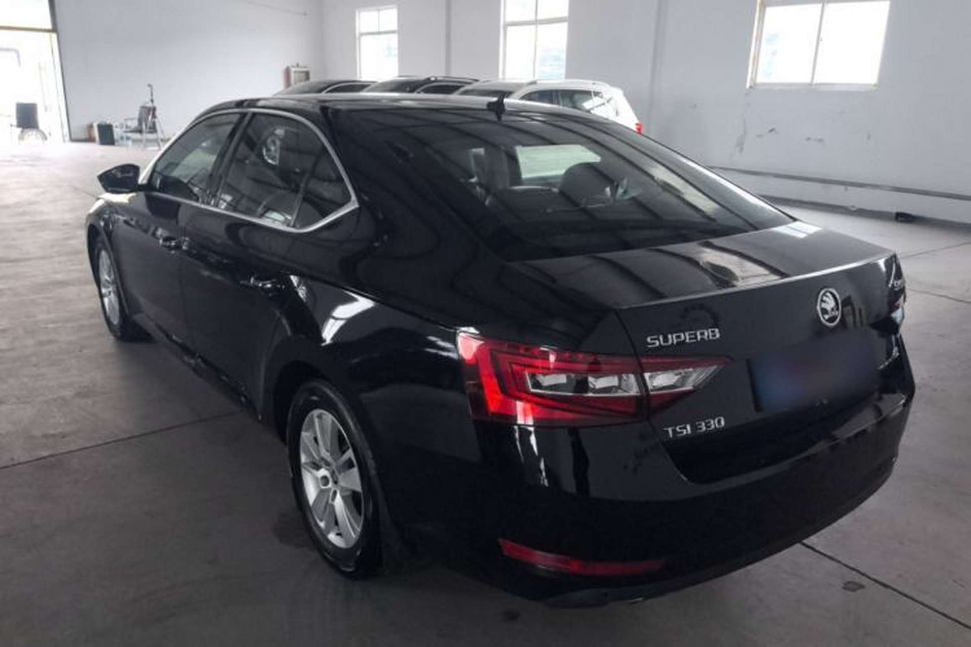 Used Skoda Superb 2016 TSI330 DSG Innovation Edition Rear Left 45 Deg