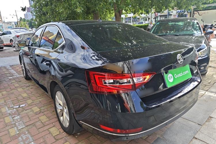 Used Skoda Superb 2016 TSI280 DSG Innovation Edition Rear Left 45 Deg