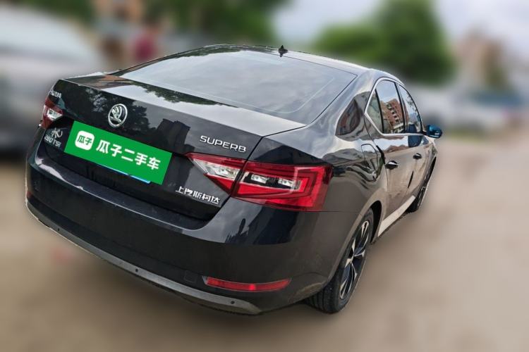 Used Skoda Superb 2016 TSI280 DSG Advanced Edition Rear Right 45 Deg