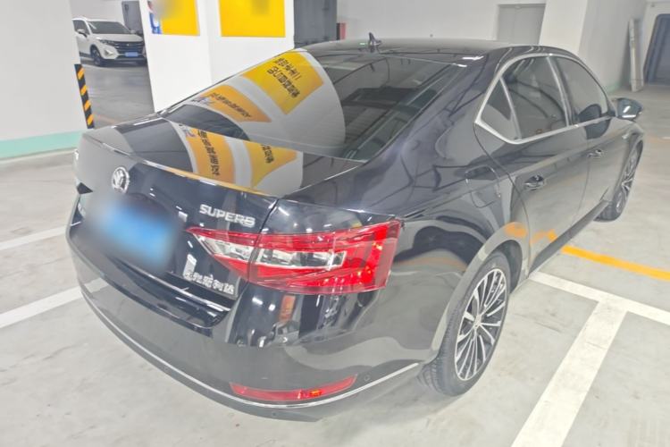 Used Skoda Superb 2016 TSI330 DSG Smart Drive Edition Rear Right 45 Deg