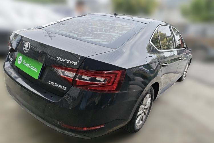 Used Skoda Superb 2016 TSI280 DSG Advanced Edition Rear Right 45 Deg